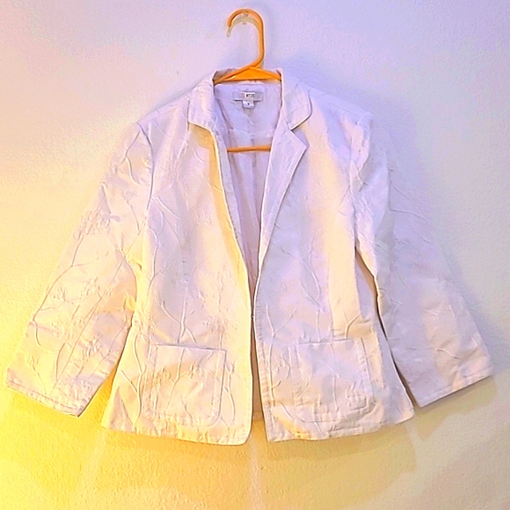 Erin, S, Vintage 80s Embroidered White Blazer